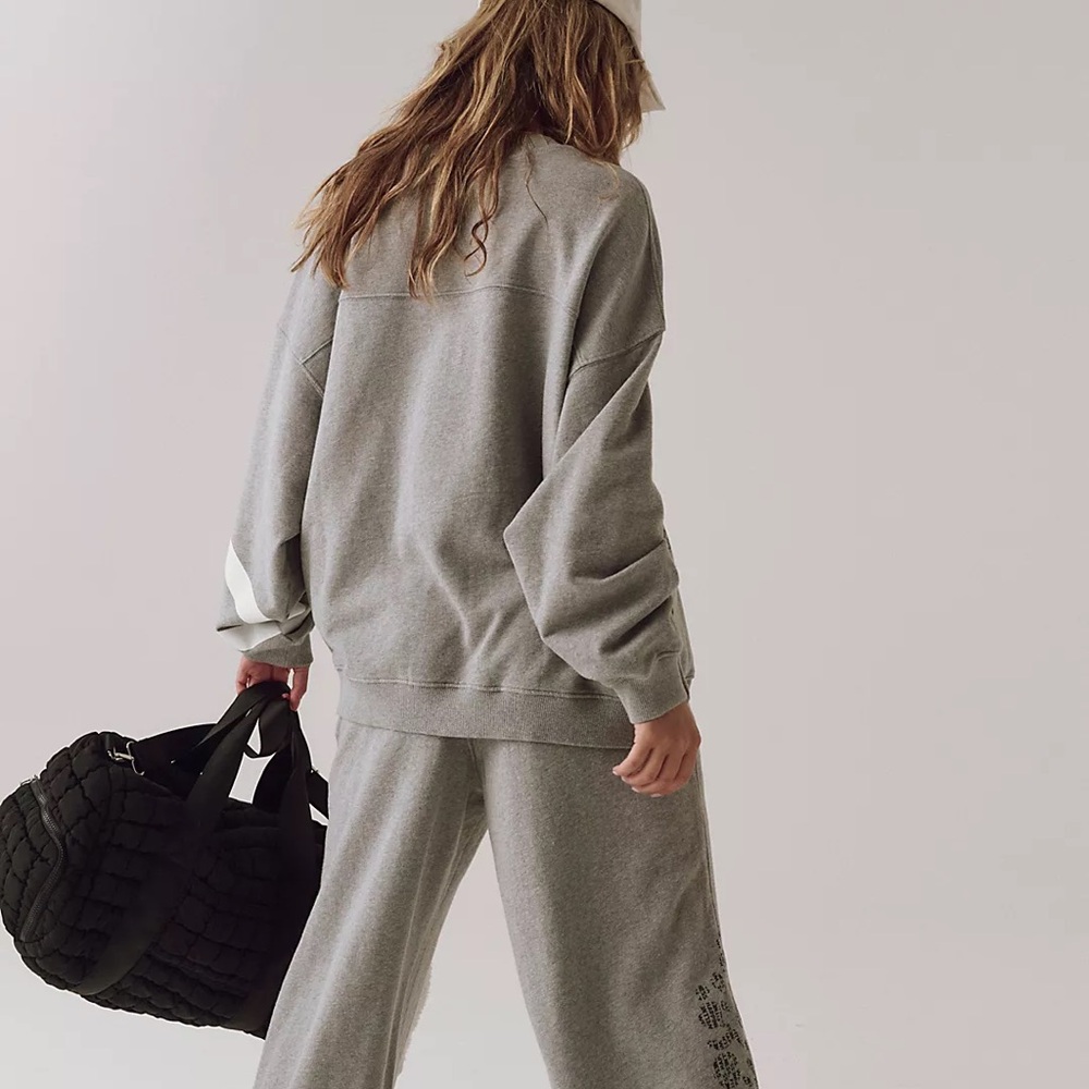 Free People FP Movement All Star Buti Logo Pullover Sweatshirt Oversized NWT - Picture 16 of 16